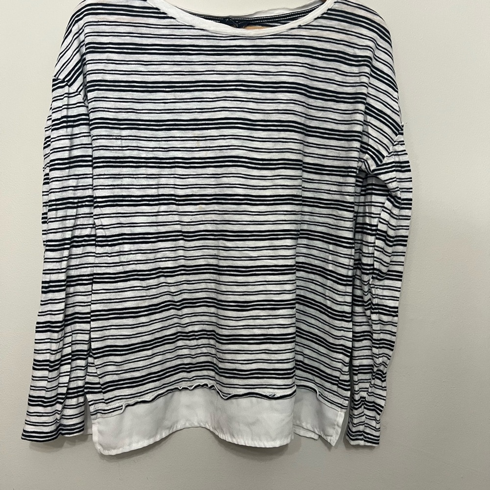 Denver Hayes Black & White Striped Long Sleeve Top
